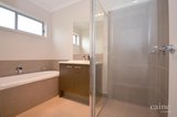 https://images.listonce.com.au/custom/160x/listings/20-catherine-court-brown-hill-vic-3350/457/01576457_img_12.jpg?-UnryS0cnyA