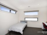 https://images.listonce.com.au/custom/160x/listings/20-chalmers-lane-newport-vic-3015/856/01203856_img_10.jpg?FDnT6ROTFYs