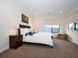 https://images.listonce.com.au/custom/160x/listings/20-cheeseman-street-croydon-vic-3136/486/01524486_img_10.jpg?nMnbYhYEnb8