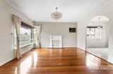 https://images.listonce.com.au/custom/160x/listings/20-chesterville-drive-bentleigh-east-vic-3165/528/01910528_img_02.jpg?LDrtj68WTFg