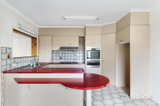 https://images.listonce.com.au/custom/160x/listings/20-chesterville-drive-bentleigh-east-vic-3165/528/01910528_img_06.jpg?Nngb6e1IhWw