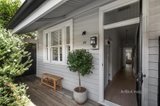 https://images.listonce.com.au/custom/160x/listings/20-chestnut-street-richmond-vic-3121/931/01354931_img_01.jpg?zy3CL53Y0QY