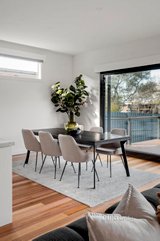 https://images.listonce.com.au/custom/160x/listings/20-christmas-street-northcote-vic-3070/759/01570759_img_06.jpg?JP6DlnD9EGk