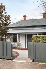 https://images.listonce.com.au/custom/160x/listings/20-christmas-street-northcote-vic-3070/759/01570759_img_17.jpg?CBYwwKuIS5g