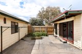 https://images.listonce.com.au/custom/160x/listings/20-clarence-street-brunswick-east-vic-3057/119/01816119_img_12.jpg?u1XC_yGcF6c