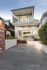 https://images.listonce.com.au/custom/160x/listings/20-college-street-hawthorn-vic-3122/118/01446118_img_15.jpg?16BqR_lnEo4