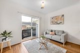 https://images.listonce.com.au/custom/160x/listings/20-cottinglea-terrace-ringwood-north-vic-3134/773/01581773_img_12.jpg?9l15-cXDzYc