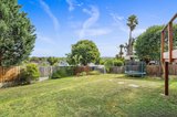 https://images.listonce.com.au/custom/160x/listings/20-delville-street-mooroolbark-vic-3138/364/01880364_img_11.jpg?ei6cMXUCMZs
