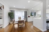 https://images.listonce.com.au/custom/160x/listings/20-derham-street-mount-waverley-vic-3149/138/01564138_img_05.jpg?u2ZGoYgtDew