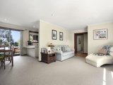 https://images.listonce.com.au/custom/160x/listings/20-dickasons-road-heathmont-vic-3135/940/00620940_img_04.jpg?4myTwy9Xy7I