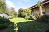 https://images.listonce.com.au/custom/160x/listings/20-dickens-street-moonee-ponds-vic-3039/191/00823191_img_09.jpg?eQ-WFeToMTQ