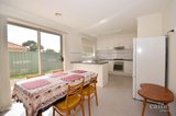 https://images.listonce.com.au/custom/160x/listings/20-domain-gardens-sebastopol-vic-3356/507/01576507_img_03.jpg?M09e-BOuyEw