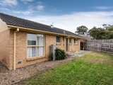 https://images.listonce.com.au/custom/160x/listings/20-dryden-concourse-mooroolbark-vic-3138/264/01524264_img_10.jpg?_JQb6dWIXgY