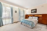 https://images.listonce.com.au/custom/160x/listings/20-earlwood-drive-wheelers-hill-vic-3150/409/01985409_img_09.jpg?MCeJf6Qi7e4