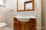 https://images.listonce.com.au/custom/160x/listings/20-earlwood-drive-wheelers-hill-vic-3150/409/01985409_img_12.jpg?aH0gI9fwnqA