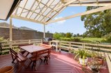 https://images.listonce.com.au/custom/160x/listings/20-earlwood-drive-wheelers-hill-vic-3150/410/01985410_img_15.jpg?kX5GyXLT7HY