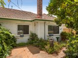 https://images.listonce.com.au/custom/160x/listings/20-edina-street-williamstown-vic-3016/439/01202439_img_01.jpg?H5UOOfZSAH4