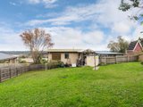 https://images.listonce.com.au/custom/160x/listings/20-edward-road-chirnside-park-vic-3116/532/01524532_img_11.jpg?z-ELgLTMhMs