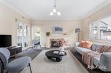 https://images.listonce.com.au/custom/160x/listings/20-elwood-street-surrey-hills-vic-3127/034/01797034_img_02.jpg?TbZSz8oghPg