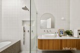 https://images.listonce.com.au/custom/160x/listings/20-emo-road-malvern-east-vic-3145/717/01979717_img_11.jpg?laqJlOkTygk