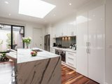 https://images.listonce.com.au/custom/160x/listings/20-empire-drive-mooroolbark-vic-3138/998/01523998_img_07.jpg?kSa_D8Xl_hg