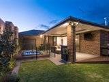 https://images.listonce.com.au/custom/160x/listings/20-empire-drive-mooroolbark-vic-3138/998/01523998_img_20.jpg?bLsnI9w6U9A