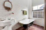 https://images.listonce.com.au/custom/160x/listings/20-ethel-street-brunswick-east-vic-3057/383/01565383_img_06.jpg?UrPh5ZpdlNE