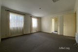 https://images.listonce.com.au/custom/160x/listings/20-eva-buhlert-close-brunswick-vic-3056/006/01770006_img_07.jpg?rH5a0y3Sx_A