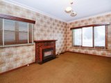 https://images.listonce.com.au/custom/160x/listings/20-fellmongers-road-breakwater-vic-3219/862/01699862_img_02.jpg?qW8YrBO3fwY