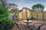 https://images.listonce.com.au/custom/160x/listings/20-fernside-avenue-briar-hill-vic-3088/691/01735691_img_13.jpg?kReBec1Hyoo