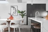 https://images.listonce.com.au/custom/160x/listings/20-florence-street-essendon-vic-3040/631/01700631_img_05.jpg?08R4fGebGec