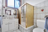 https://images.listonce.com.au/custom/160x/listings/20-fourth-avenue-brunswick-vic-3056/163/01721163_img_14.jpg?mcH5hbKteok