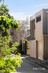 https://images.listonce.com.au/custom/160x/listings/20-freeman-street-richmond-vic-3121/535/01932535_img_19.jpg?F9-bZZVHMck