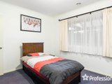 https://images.listonce.com.au/custom/160x/listings/20-freshfield-avenue-mooroolbark-vic-3138/528/01526528_img_09.jpg?8_55hq_iKz0