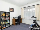 https://images.listonce.com.au/custom/160x/listings/20-freshfield-avenue-mooroolbark-vic-3138/528/01526528_img_10.jpg?xZve6ccxRPk