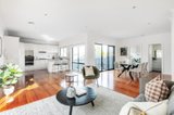 https://images.listonce.com.au/custom/160x/listings/20-fromer-street-bentleigh-vic-3204/037/01568037_img_04.jpg?r4H_TQtOn-k