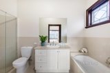 https://images.listonce.com.au/custom/160x/listings/20-galtum-avenue-bentleigh-vic-3204/515/01054515_img_12.jpg?QTKNRgpxm08