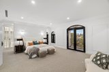 https://images.listonce.com.au/custom/160x/listings/20-garwain-parade-glen-waverley-vic-3150/660/01721660_img_11.jpg?NqNWfNvd8ZY