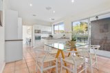 https://images.listonce.com.au/custom/160x/listings/20-gisborne-street-bulleen-vic-3105/722/01516722_img_04.jpg?FkYl2QQxaIM