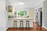 https://images.listonce.com.au/custom/160x/listings/20-great-ryrie-street-ringwood-vic-3134/020/01454020_img_05.jpg?Bx4lVV2zQqE