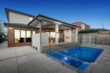 https://images.listonce.com.au/custom/160x/listings/20-harold-street-mckinnon-vic-3204/466/01118466_img_12.jpg?lrYGW-TuZQw