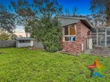 https://images.listonce.com.au/custom/160x/listings/20-henty-court-croydon-vic-3136/506/01525506_img_14.jpg?FFBx6b9zo2s