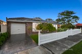 https://images.listonce.com.au/custom/160x/listings/20-hibiscus-court-altona-meadows-vic-3028/028/01200028_img_15.jpg?iGhCZTBjH1E