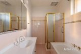 https://images.listonce.com.au/custom/160x/listings/20-hodgson-grove-bentleigh-east-vic-3165/033/01933033_img_09.jpg?D_qyIOXiQAY