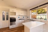 https://images.listonce.com.au/custom/160x/listings/20-hodgson-grove-bentleigh-east-vic-3165/235/01915235_img_03.jpg?uxeNinfg27A