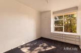 https://images.listonce.com.au/custom/160x/listings/20-hodgson-grove-bentleigh-east-vic-3165/235/01915235_img_07.jpg?Xb-S-qAByk8