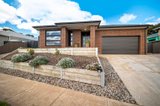 https://images.listonce.com.au/custom/160x/listings/20-home-valley-chase-brown-hill-vic-3350/331/01641331_img_01.jpg?LwGBqpnWEhQ