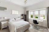 https://images.listonce.com.au/custom/160x/listings/20-howard-street-glen-iris-vic-3146/231/01942231_img_11.jpg?d79pgBchUDk