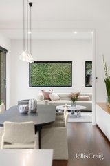 https://images.listonce.com.au/custom/160x/listings/20-iona-street-black-rock-vic-3193/715/01938715_img_16.jpg?OaOq7JUjE74