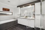 https://images.listonce.com.au/custom/160x/listings/20-jellicoe-street-box-hill-south-vic-3128/885/01684885_img_07.jpg?Kxk1CFJoJKc